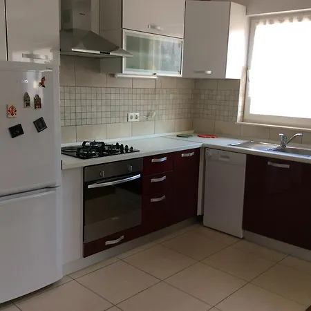 Pidolina Apartment