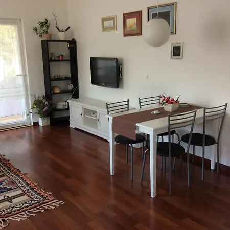 Pidolina Apartment *